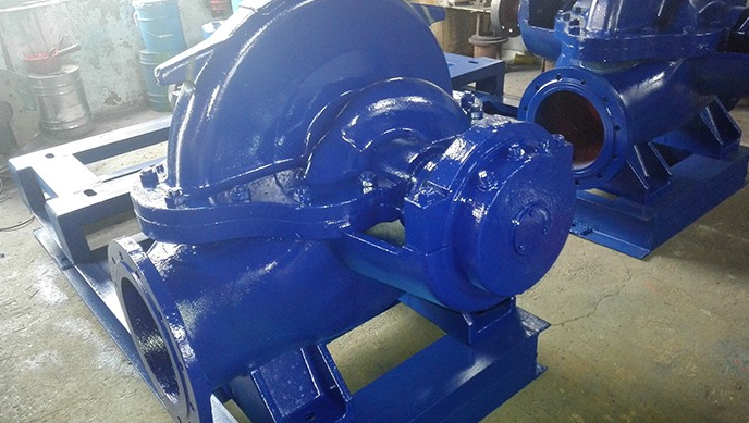 雙(shuang)吸中(zhong)開泵(beng)